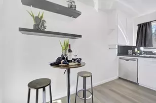 216 Mountain View Ave, Mountain View, CA 94041 - Photo 29