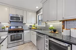 4131 Bayo St, Oakland, CA 94619 - Photo 13