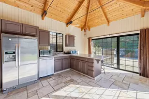 15965 Shannon Rd, Los Gatos, CA 95032 - Photo 37