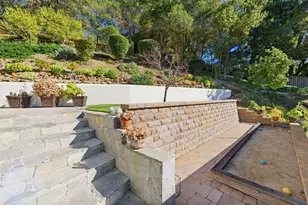 15965 Shannon Rd, Los Gatos, CA 95032 - Photo 35