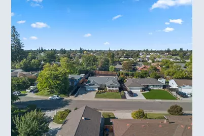 4451 Stoney Way, Carmichael, CA 95608 - Photo 39