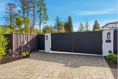 331 Stevick Dr, Atherton, CA 94027 - Photo 13