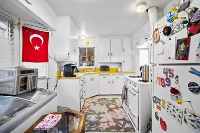 2066 Sterling Ave, Menlo Park, CA 94025 - Photo 13