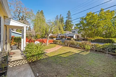 2066 Sterling Ave, Menlo Park, CA 94025 - Photo 11