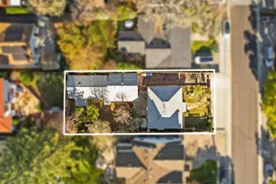 2066 Sterling Ave, Menlo Park, CA 94025 - Photo 9