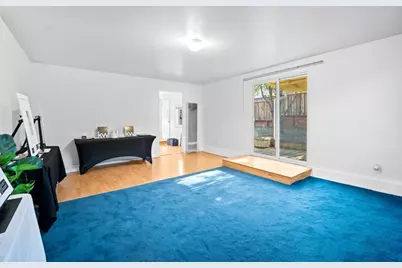 2066 Sterling Ave, Menlo Park, CA 94025 - Photo 31