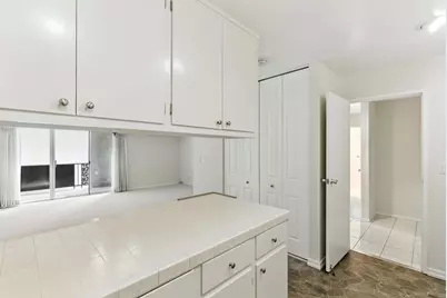 728 Elm 205, San Carlos, CA 94070 - Photo 19