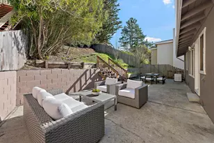 2608 Monte Cresta Dr, Belmont, CA 94002 - Photo 27