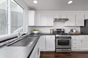 2608 Monte Cresta Dr, Belmont, CA 94002 - Photo 11