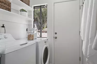 2608 Monte Cresta Dr, Belmont, CA 94002 - Photo 15