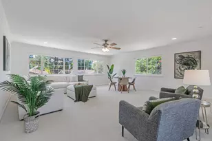 19437 Via Real Dr, Saratoga, CA 95070 - Photo 15