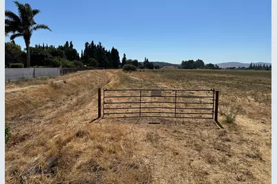 2366 Rockville Rd, Fairfield, CA 94534 - Photo 3