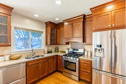 831 Coolidge Ave, Sunnyvale, CA 94086 - Photo 11