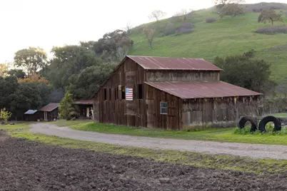 2000 Scott Creek Rd, Milpitas, CA 95035 - Photo 23