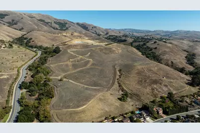 2000 Scott Creek Rd, Milpitas, CA 95035 - Photo 1