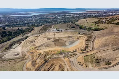 2000 Scott Creek Rd, Milpitas, CA 95035 - Photo 79