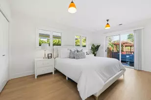 1015 High St, Palo Alto, CA 94301 - Photo 15