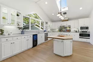 1015 High St, Palo Alto, CA 94301 - Photo 11