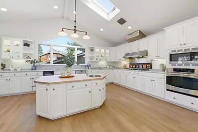 1015 High St, Palo Alto, CA 94301 - Photo 9