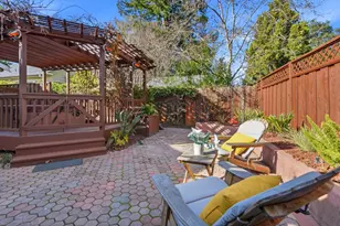1015 High St, Palo Alto, CA 94301 - Photo 29