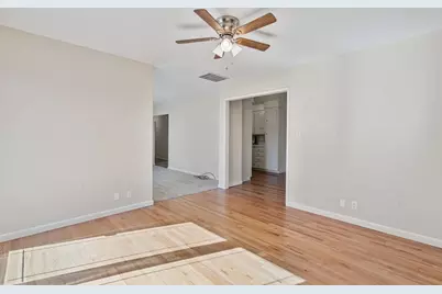 21 Andrews Dr, Hollister, CA 95023 - Photo 9