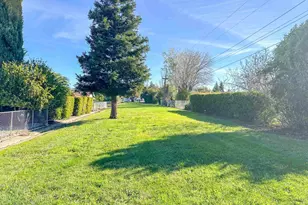 189 Lassen Cir, Vacaville, CA 95687 - Photo 17