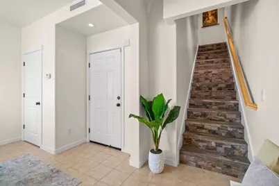 118 W Crystal Cove Ter, San Francisco, CA 94134 - Photo 5