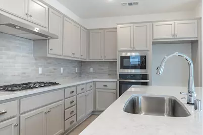 17014 Tupper St, Lathrop, CA 95330 - Photo 13