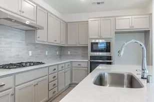 17014 Tupper St, Lathrop, CA 95330 - Photo 13