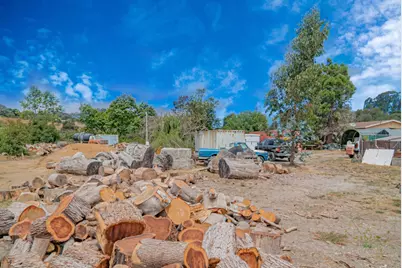 10050 Reese Cir, Salinas, CA 93907 - Photo 11