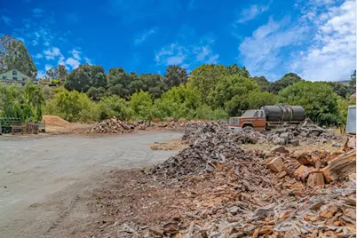 10050 Reese Cir, Salinas, CA 93907 - Photo 5