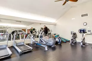 936 Owens Lake Dr, San Jose, CA 95123 - Photo 29