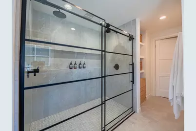 202 Pine St, Salinas, CA 93901 - Photo 57