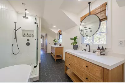 202 Pine St, Salinas, CA 93901 - Photo 67