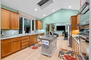 6915 Redwood Retreat Rd, Gilroy, CA 95020 - Photo 43