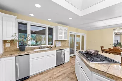 6915 Redwood Retreat Rd, Gilroy, CA 95020 - Photo 9