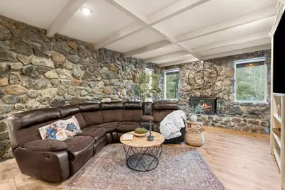 6915 Redwood Retreat Rd, Gilroy, CA 95020 - Photo 19
