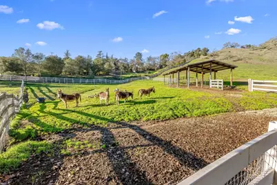 6915 Redwood Retreat Rd, Gilroy, CA 95020 - Photo 75