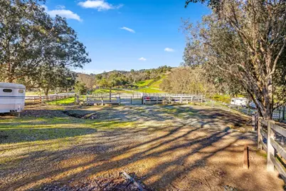 6915 Redwood Retreat Rd, Gilroy, CA 95020 - Photo 85