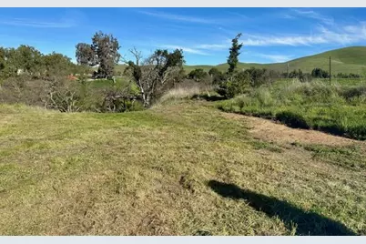 8525 Southside Rd, Tres Pinos, CA 95075 - Photo 27