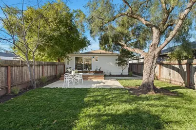 711 Roosevelt Ave, Redwood City, CA 94061 - Photo 29