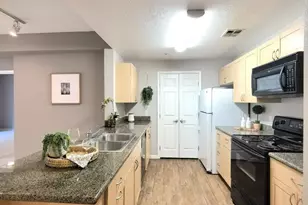 1550 Technology Dr 1099, San Jose, CA 95110 - Photo 13