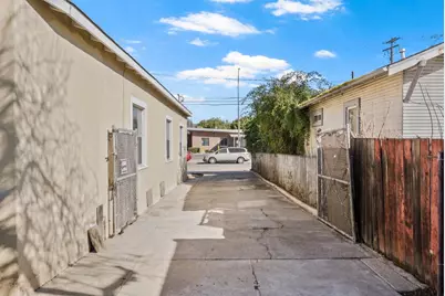 1351 Plum St, San Jose, CA 95110 - Photo 29