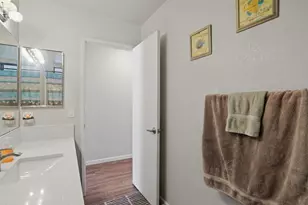 1090 Nez Perce Dr, Hollister, CA 95023 - Photo 31