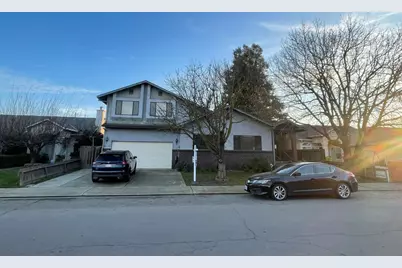 1016 Lombardy Dr, Modesto, CA 95351 - Photo 3