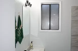 1016 Lombardy Dr, Modesto, CA 95351 - Photo 15