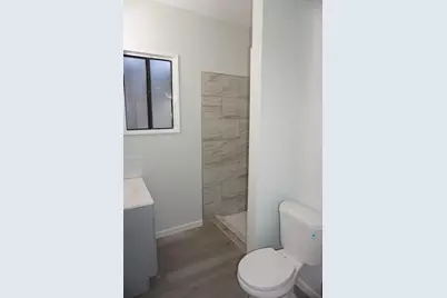 1016 Lombardy Dr, Modesto, CA 95351 - Photo 23