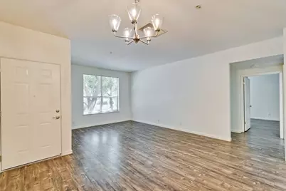 951 S 12th St 102, San Jose, CA 95112 - Photo 5