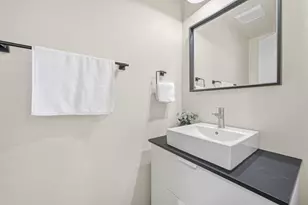 42 Lyonridge Ln, San Mateo, CA 94402 - Photo 23