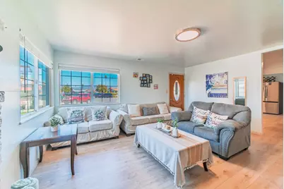 336 Rainier Dr, Salinas, CA 93906 - Photo 9